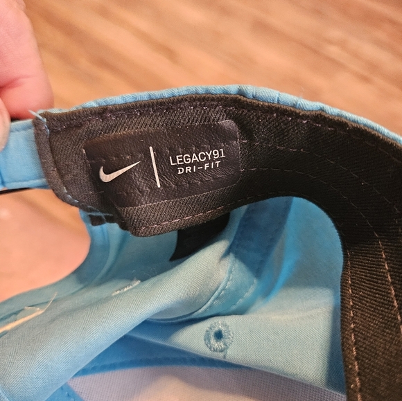 Nike women's blue hat cap - Picture 2 of 4